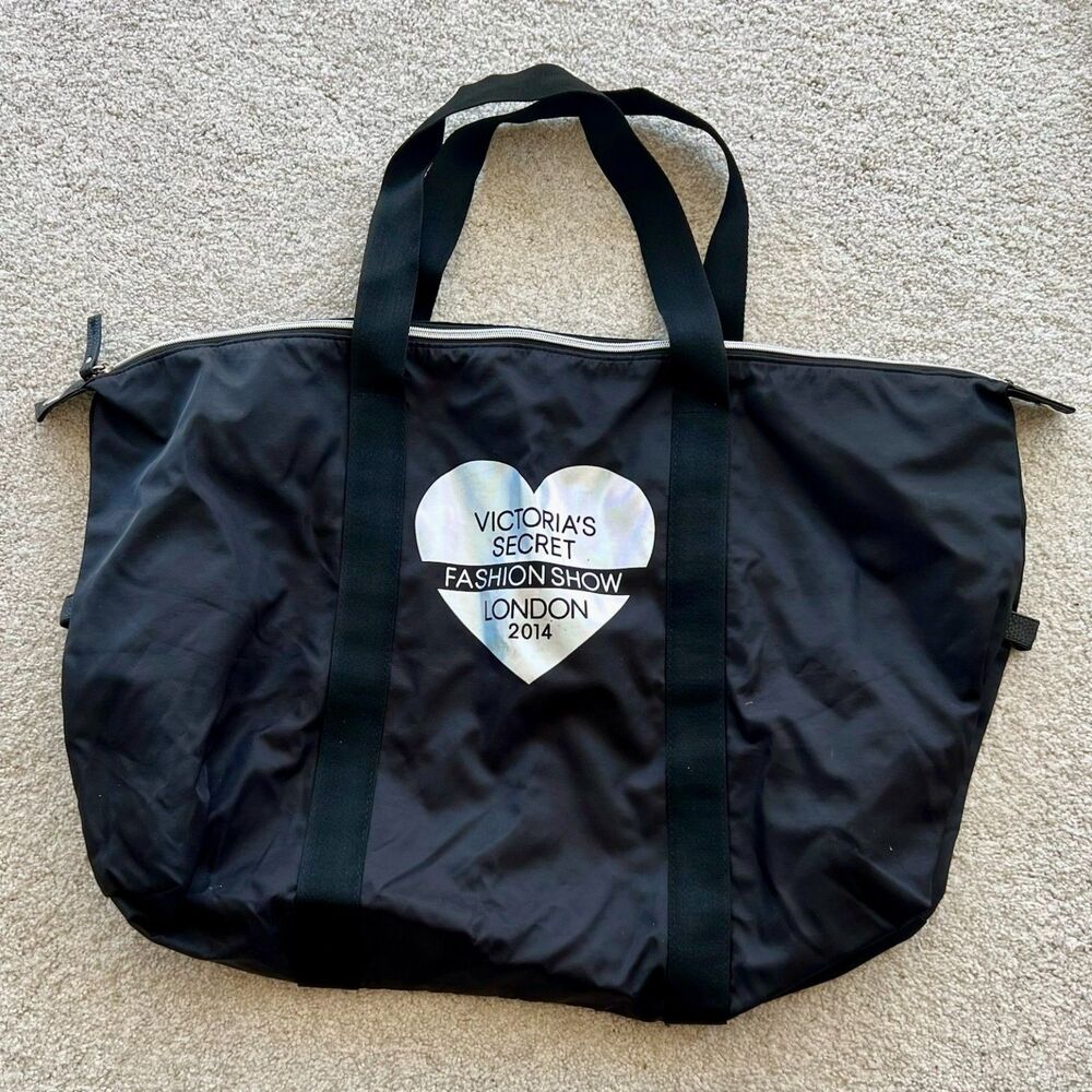 NWOT Victoria's Secret Fashion Show London 2014 Tote Duffle Bag - RARE